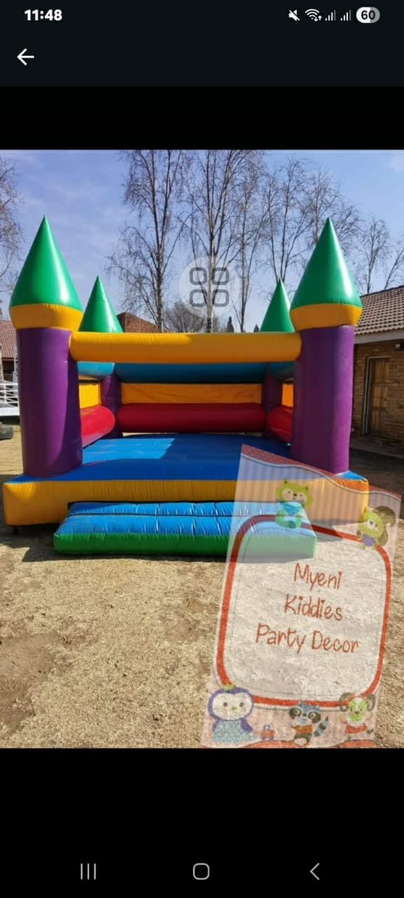 Affordable décor Orange Farm